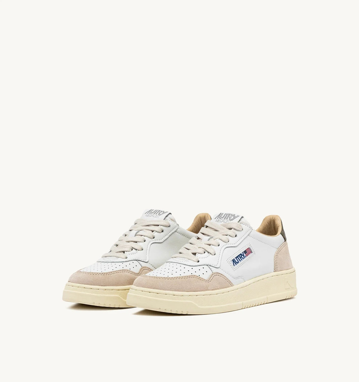 Zapatillas Hombre AUTRY AULMLS77 – Estilo Icónico y Comodidad Diaria