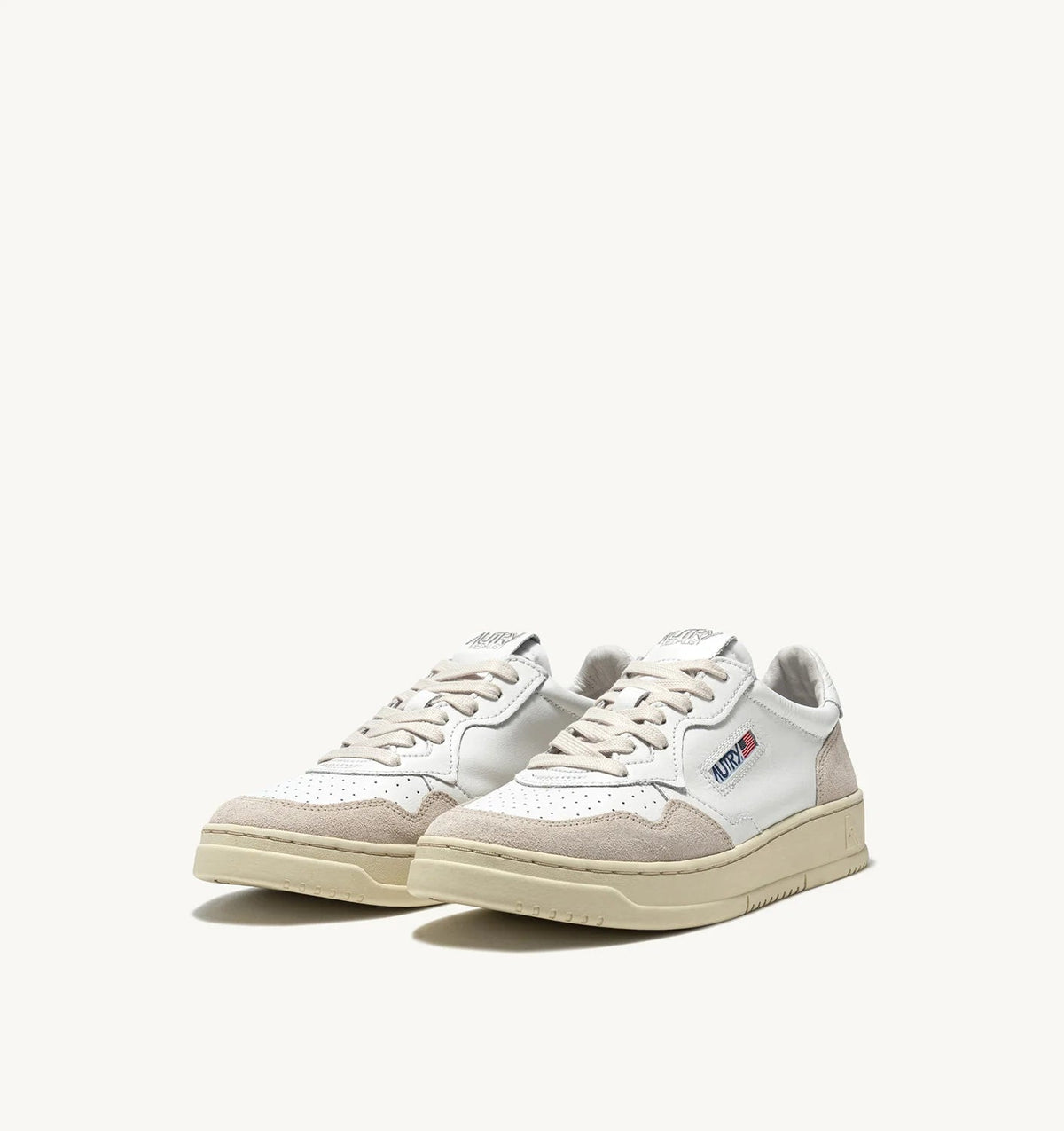 Zapatillas para mujer AUTRY AULW – Estilo icónico y comodidad diaria