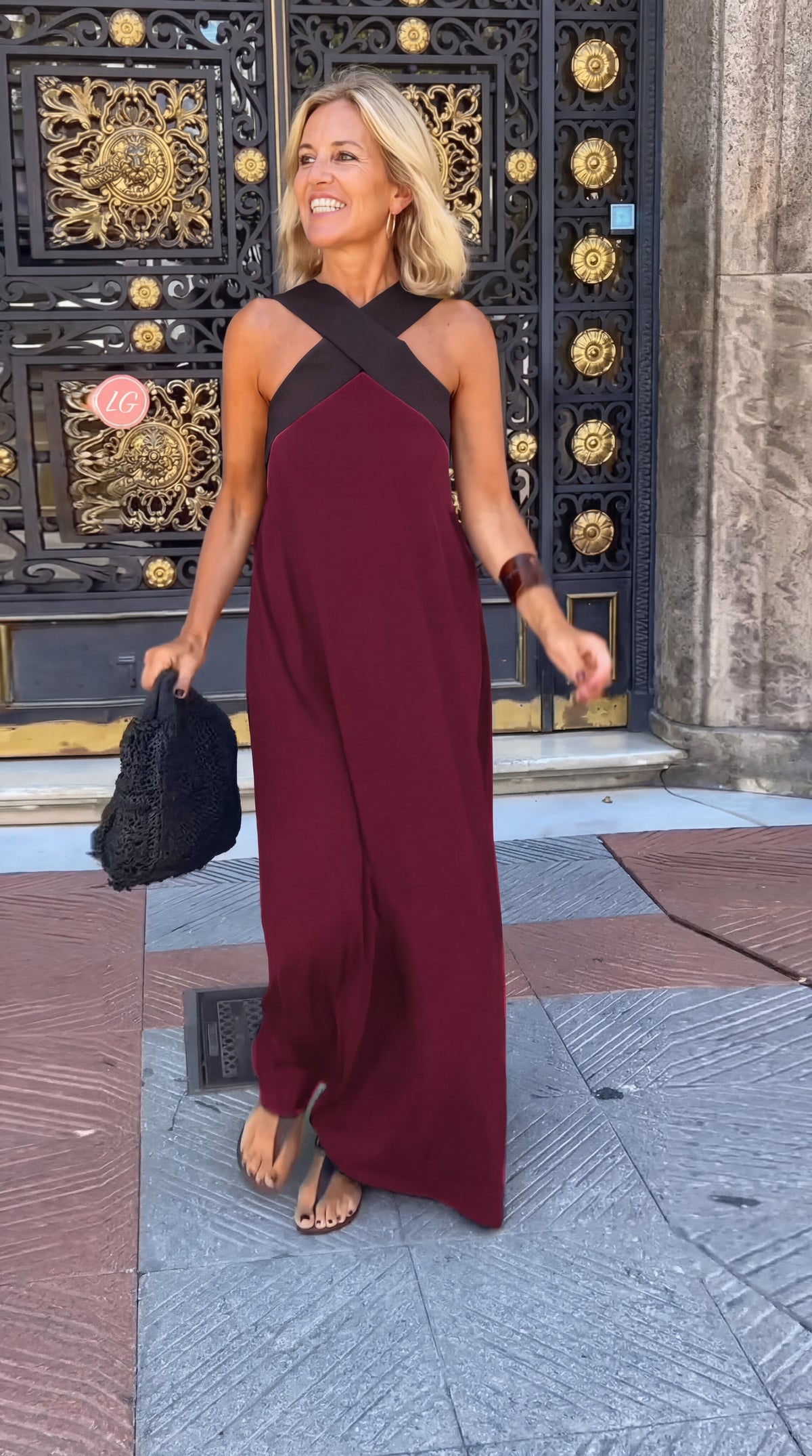 Renata | Vestido elegante de corte envolvente