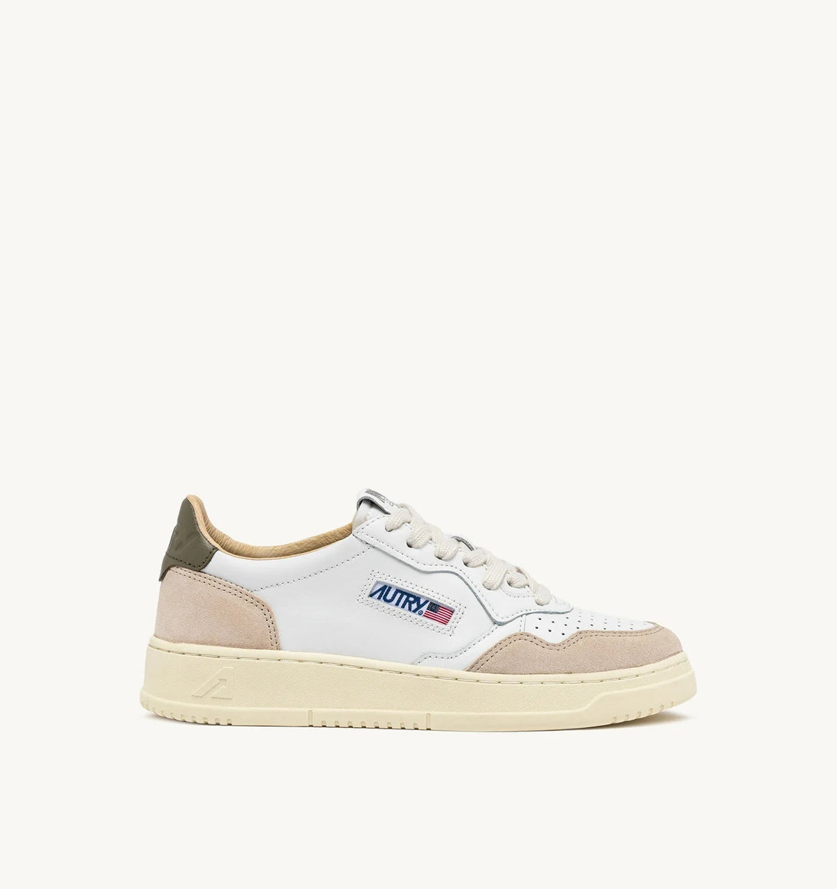 Zapatillas Hombre AUTRY AULMLS77 – Estilo Icónico y Comodidad Diaria