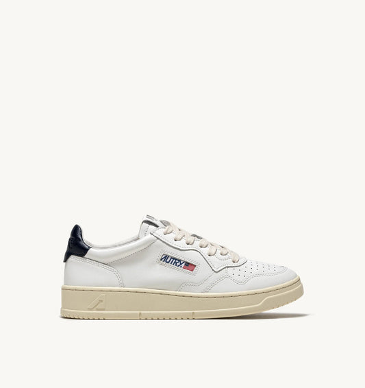 Zapatillas Hombre Autry AULMLL12 – Estilo Icónico y Comodidad Diaria