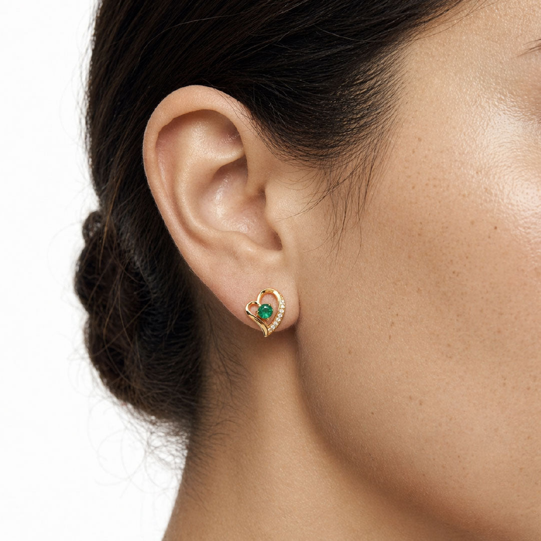 Aretes Nina Esmeralda: Esmeraldas Radiantes en un Diseño Elegante