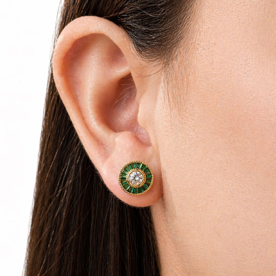 Aretes Esmeralda Clara — Brillo y Elegancia