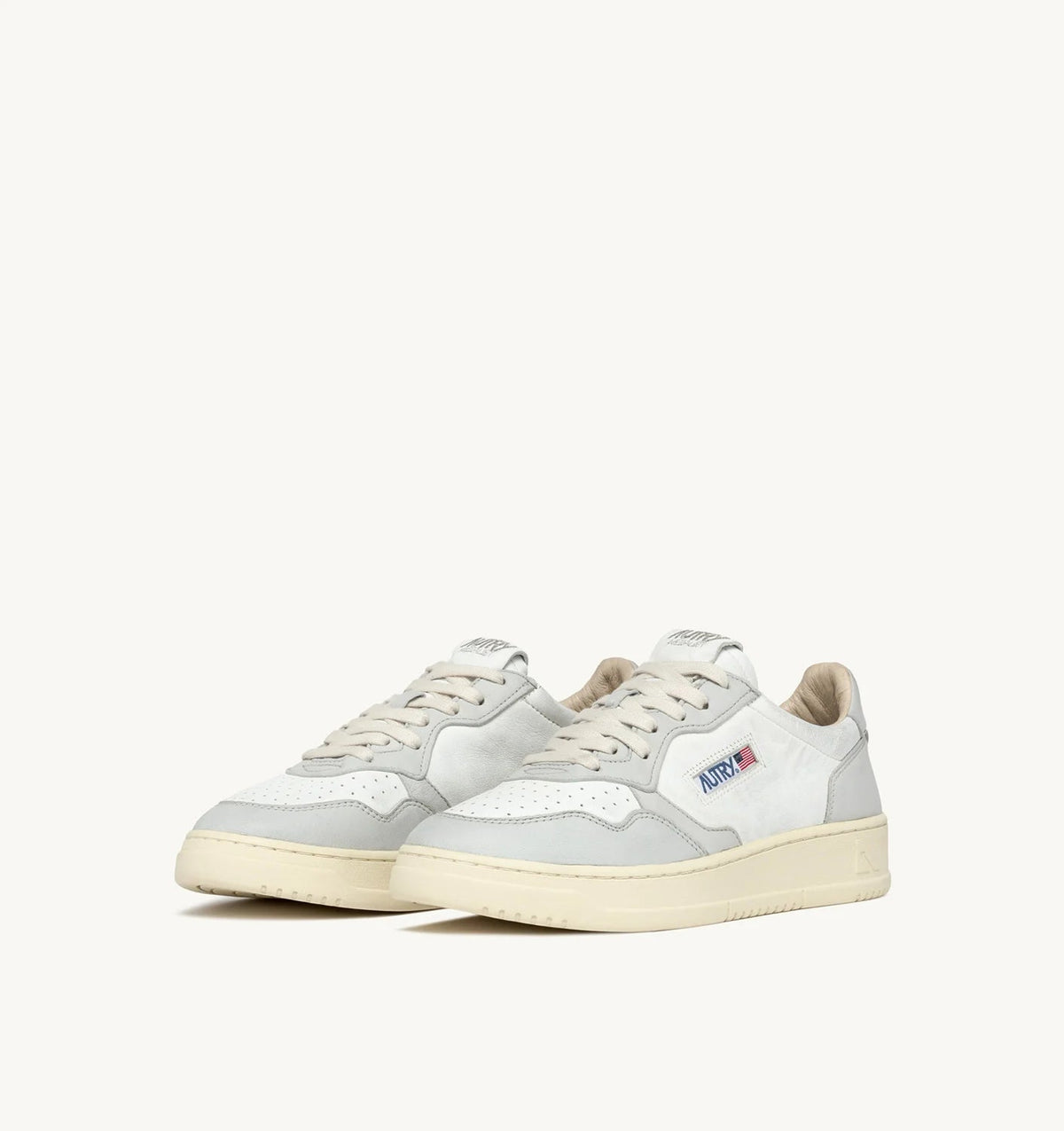 Zapatillas Hombre AUTRY AULMGH03 – Estilo Icónico y Comodidad Diaria